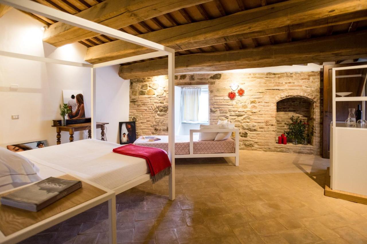 Castello Di Ramazzano - Tenute Aliani Pérouse Extérieur photo