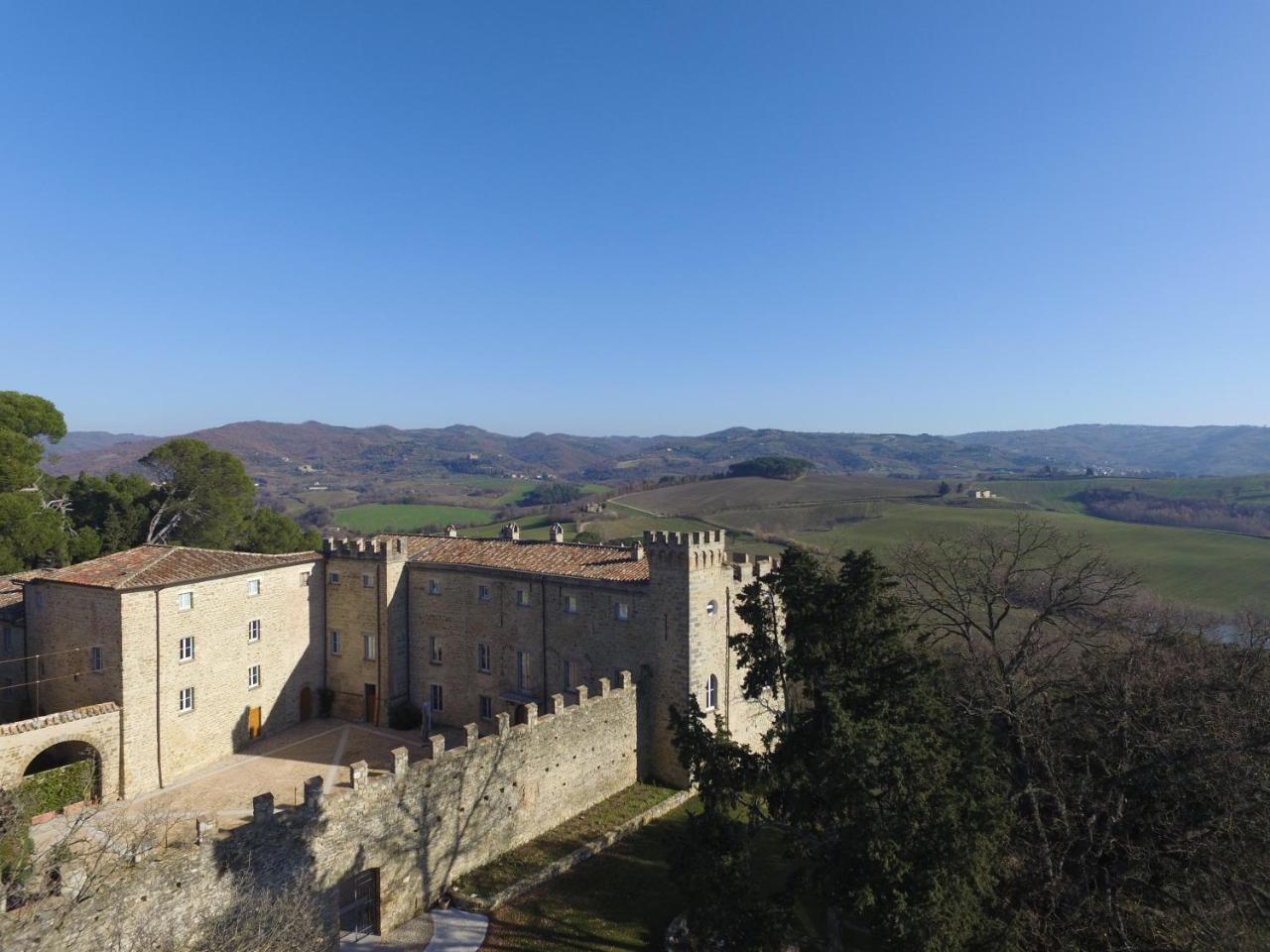Castello Di Ramazzano - Tenute Aliani Pérouse Extérieur photo