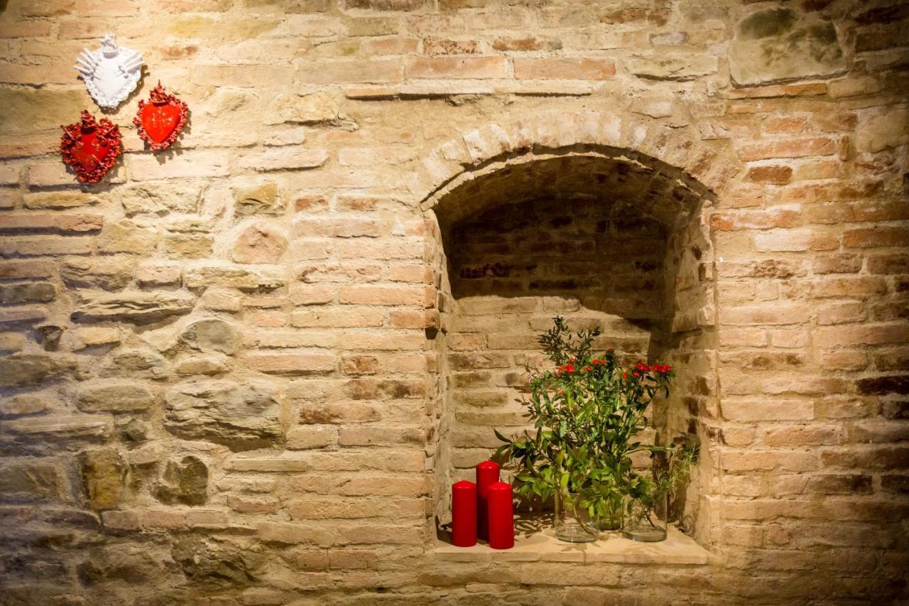 Castello Di Ramazzano - Tenute Aliani Pérouse Extérieur photo